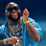 Davido performing for fans at the Crystal Palace Bowl in London